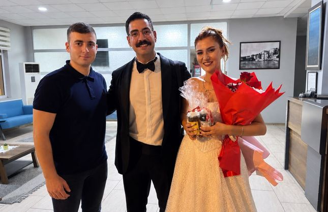 GENÇ MÜHENDİSLERE ÇİLEK REÇELİ İLE KABAK TATLISI