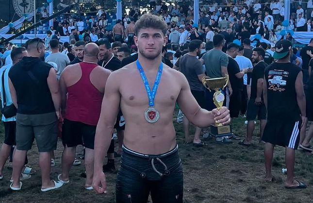 ALAPLILI BEYTULLAH ADIM ADIM BAŞPEHLİVANLIĞA