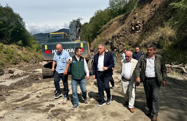 BİN METRE UZUNLUĞUNDA, İNCELEDİLER...