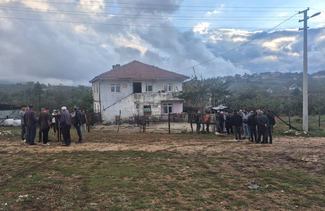 FINDIK BAHÇESİNDE ÖLÜ BULUNDU