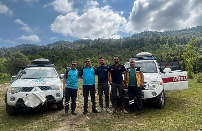 RALLİNİN SAĞLIK GÜVENCESİ OLDULAR