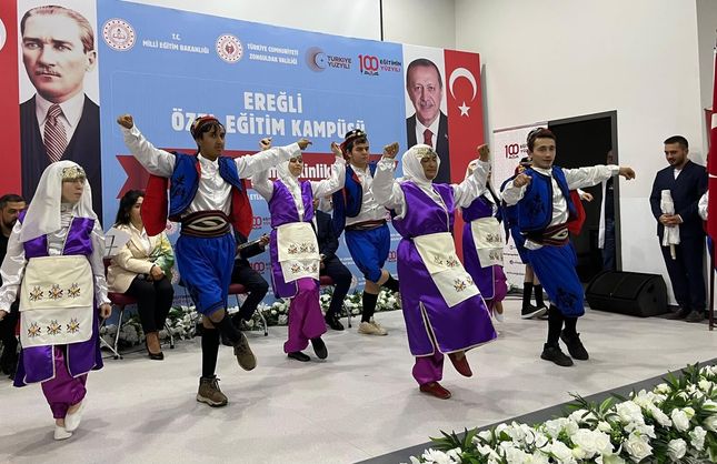 ÖZEL EĞİTİMDE EMEĞE, SEVGİYE VE BAŞARIYA ANLAMLI BULUŞMA