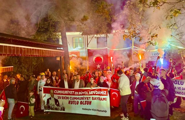 KÖYDE BAYRAM VE FENER ALAYI COŞKUSU