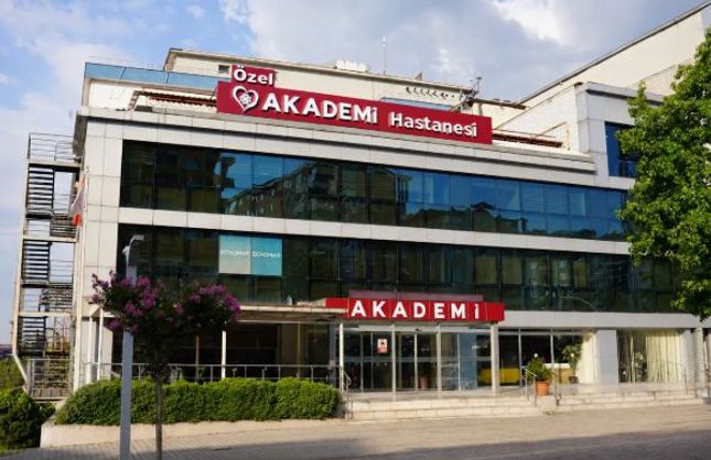 AKADEMİ’DE YAMAN KARARLAR