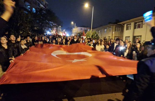 ALAPLI CUMHURİYETTE BULUŞTU