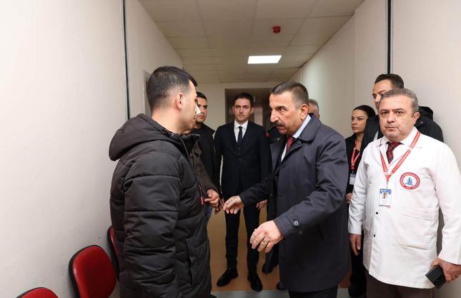 KAZADA YARALANAN JANDARMA PERSONELİNE ZİYARET