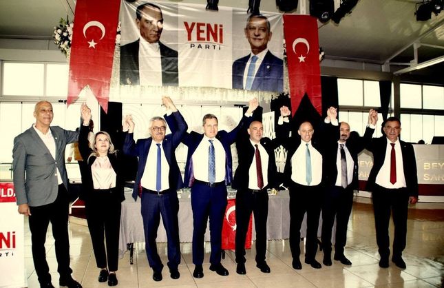 YENİ PARTİ'DE ÖN SEÇİMDEN DURAL ÇIKTI