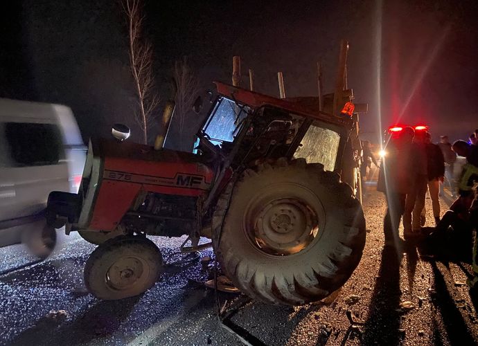 TRAKTÖR KAZASI, YARALILAR VAR