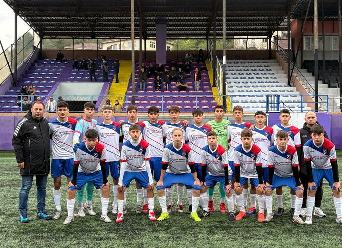 EREĞLİ GRUBUNDA YENİLGİSİZ