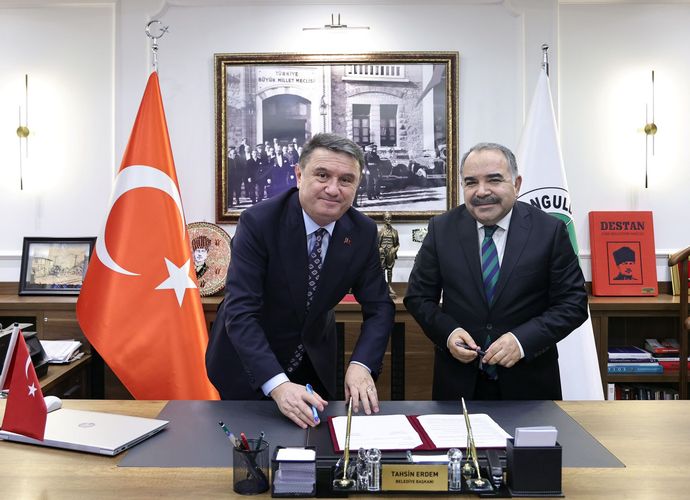 BAŞKAN VE MÜFTÜ PROTOKOLÜ İMZALADI