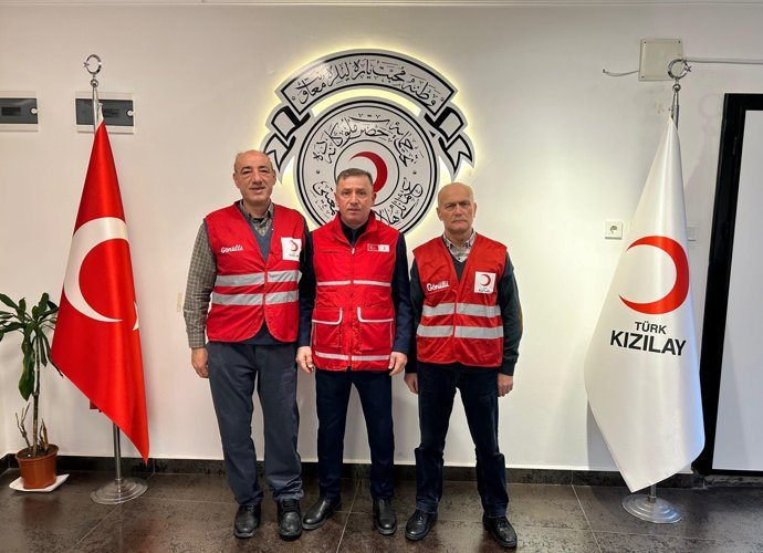 KIZILAY'DAN OKULLARDA KAN BAĞIŞI KAMPANYASI