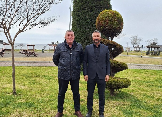 FENOMEN BELEDİYE BAŞKANI GELDİ