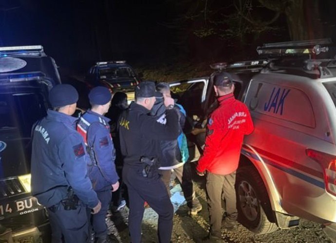 KAYIPTI, ORMANDA BULUNDU