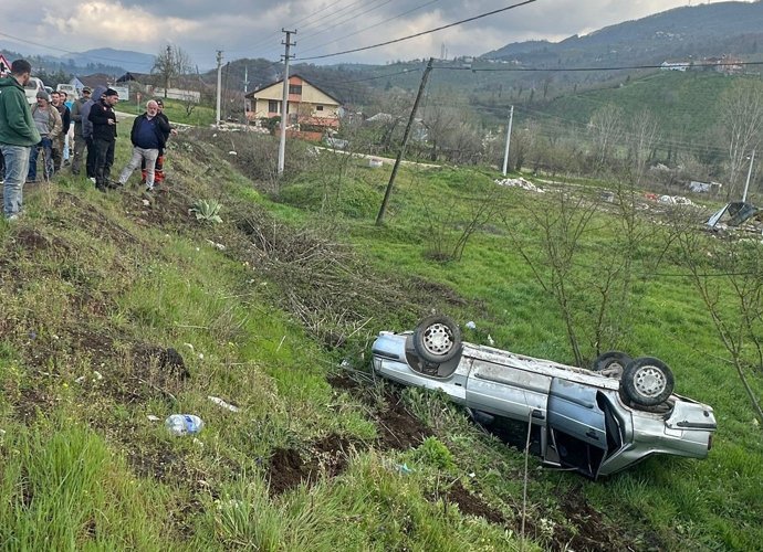 FINDIK BAHÇESİNE DEVRİLDİ