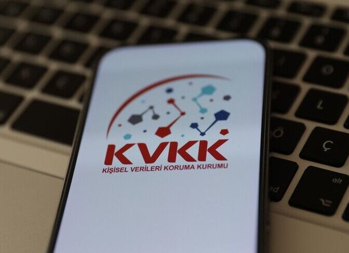 'GÜVENLİK KAMERALARI AMAÇ DIŞI KULLANILAMAZ'