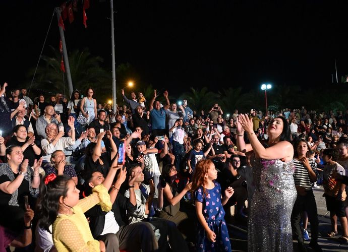 EREĞLİ'DE FESTİVAL HAVASI...