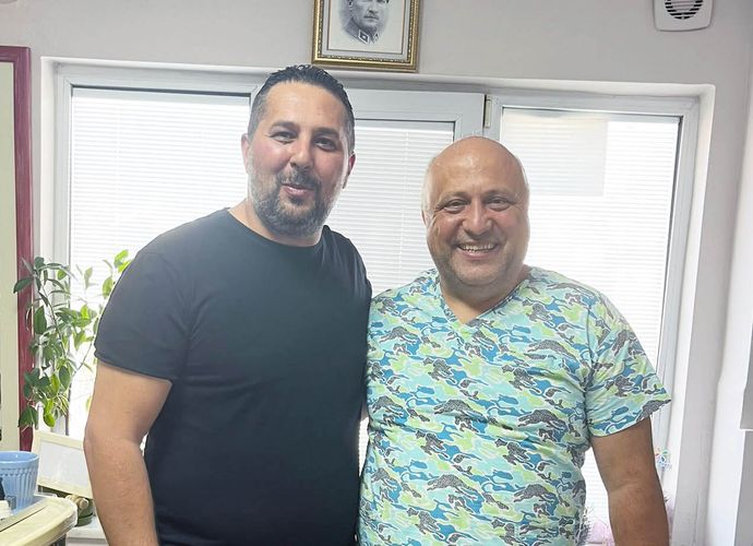 ALTINCI MESLEK GRUBUNDA GÜÇLÜ İTTİFAK