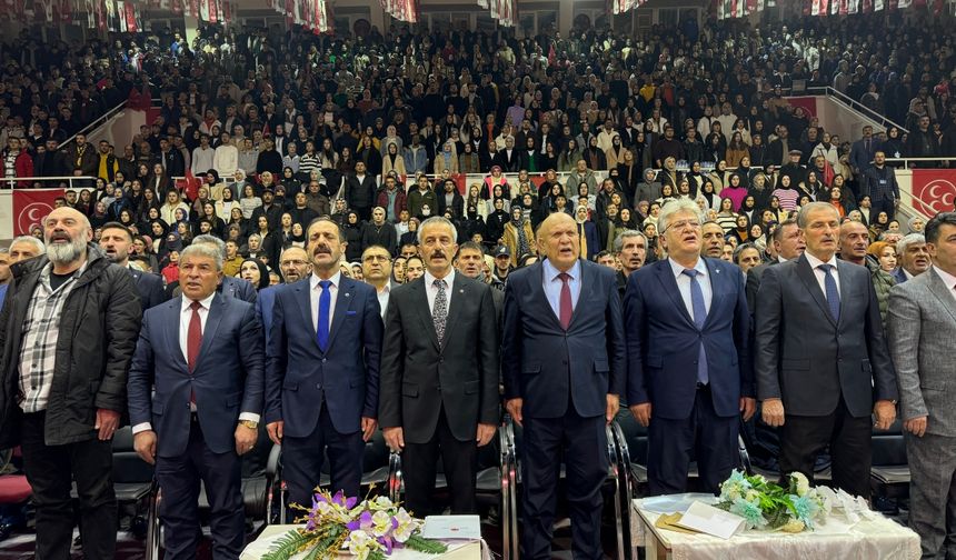 MHP'nin Bayburt'taki belediye başkan adayları tanıtıldı