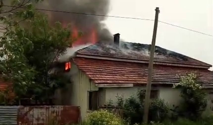 Samsun'da evde çıkan yangın söndürüldü