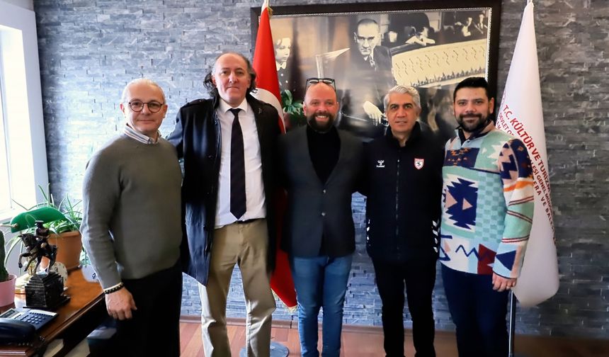 Samsunspor Futbol Akademisi'nde sporcuların sanatla kültürel birikimleri artırılacak