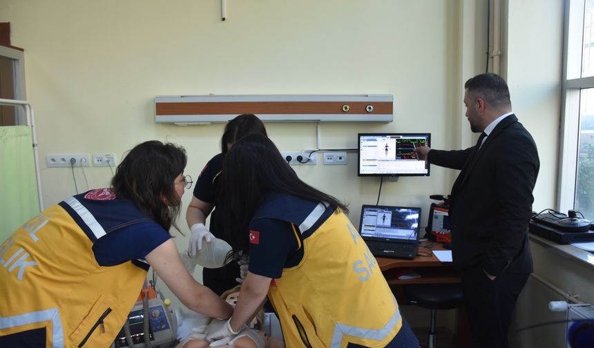 Gümüşhane'de üniversite öğrencileri sağlık alanında 20 madalya kazandı