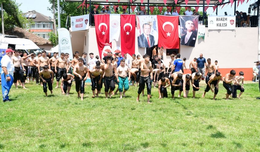 Samsun'da "Oğuzlu Yağlı Güreşleri"nin 100'üncüsü yapıldı