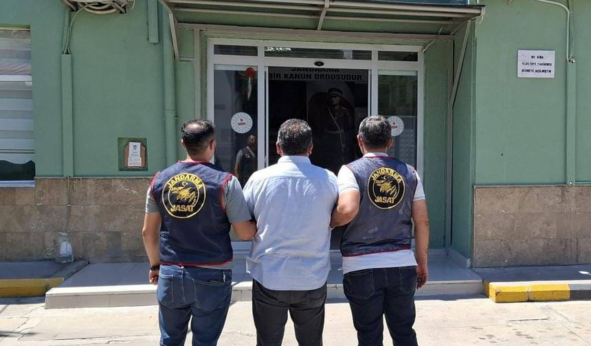 Tokat'ta hakkında 25 yıl hapis cezası bulunan kişi jandarma ekiplerince yakalandı