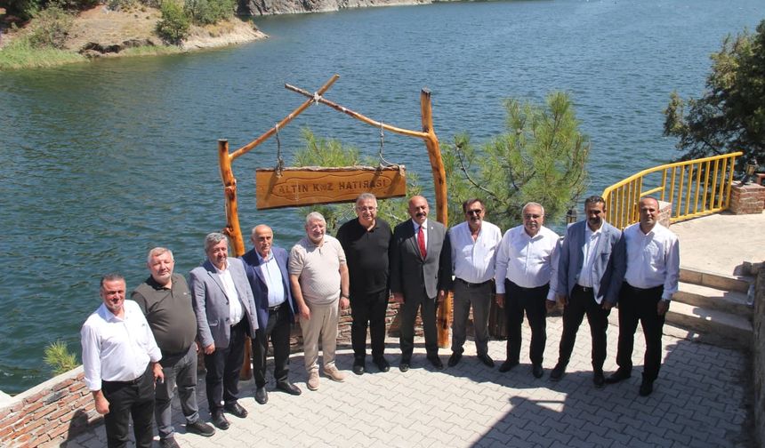 Çorum'da belediye başkanları Oğuzlar ilçesinde buluştu