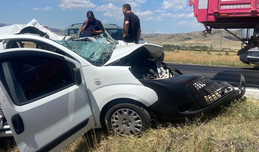 Çorum'daki zincirleme trafik kazasında 10 kişi yaralandı