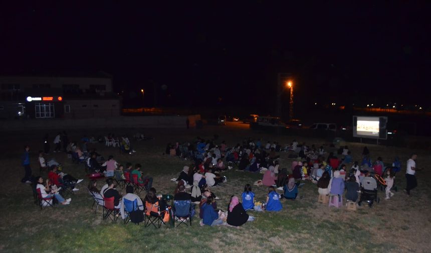 Dodurga'da açık hava sineması etkinliği yapıldı