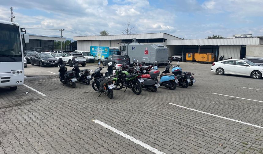 Düzce'de motosikletlerde gayriresmi tadilat yapılmasına ilişkin 27 zanlıya gözaltı