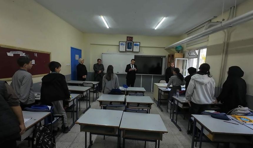 Kaymakam Doğancı'dan LGS sınavına hazırlanan öğrencilere moral ziyareti
