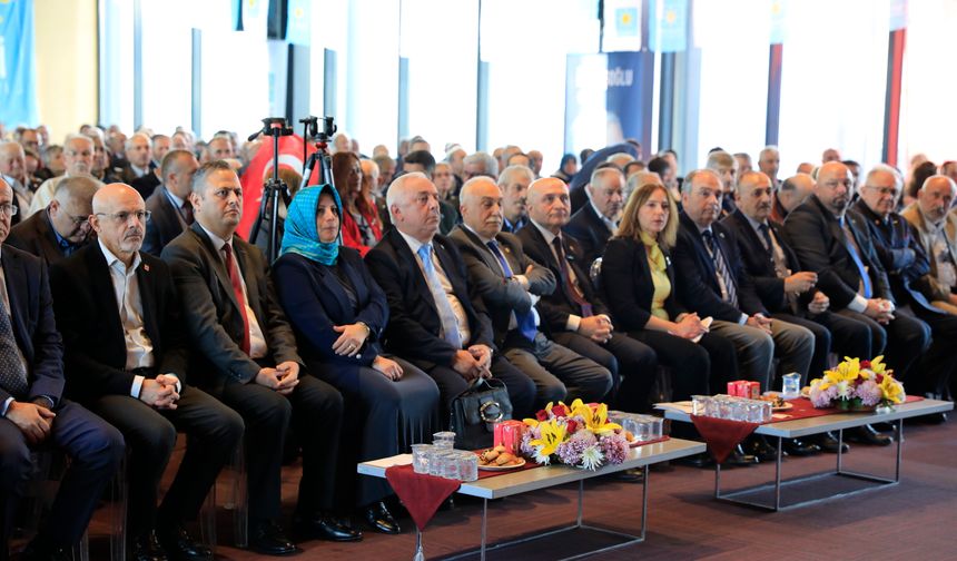 İYİ Parti Genel Başkan Yardımcısı Usta, partisinin Samsun İl Kongresi'ne katıldı