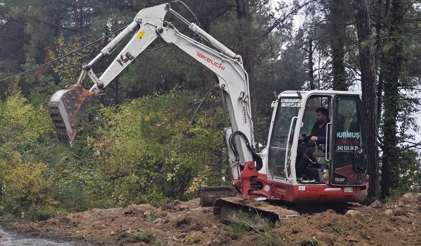 Yakakent'te Çamgölü Mesire Alanı'nda yenileme çalışmaları başladı