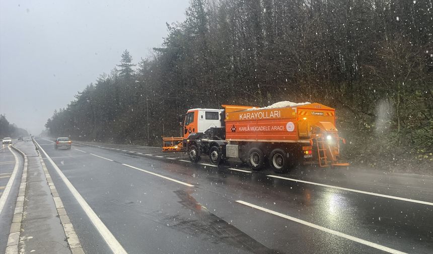 Bolu Dağı'nda kar yağışı başladı