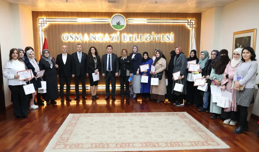 Bursa'da Osmangazili kadınlar geleceğe umutla bakıyor