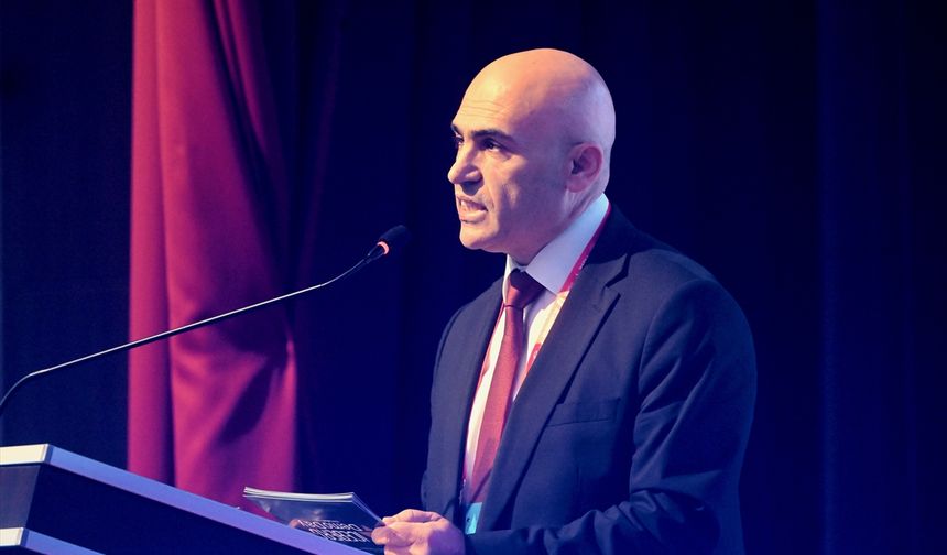 Düzce'de girişimciler 'ICEBERG Demo Day 2025' etkinliğiyle yatırımcılara sunum yaptı