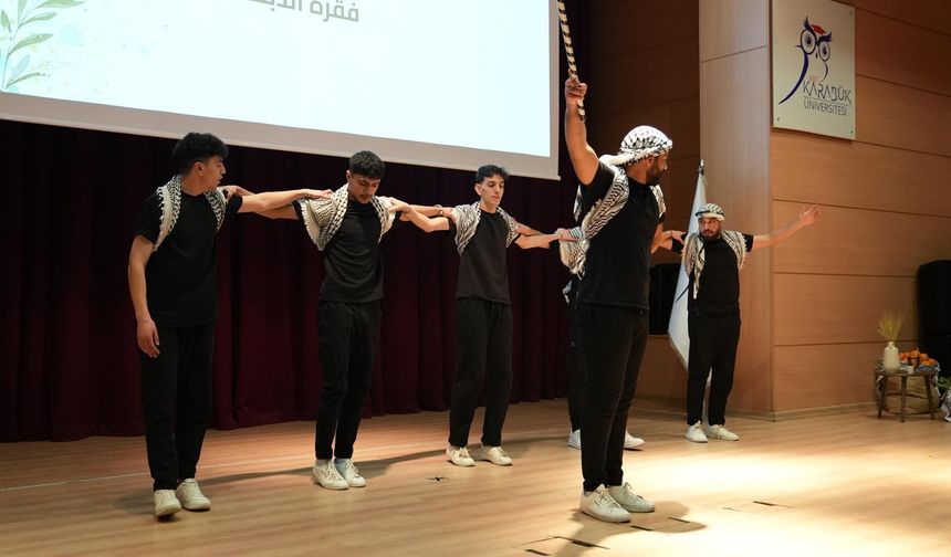 Karabük Üniversitesinde uluslararası öğrencilerin kültürleri tanıtıldı