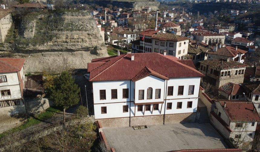 Karabük'te 'Kalealtı Eğitim ve Kent Tarihi Müzesi' ziyaretçilerini bekliyor