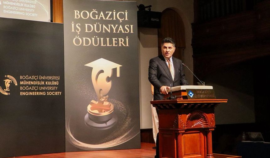 Safi Holding Yönetim Kurulu Başkanı Hakan Safi'ye 'Onur Ödülü'