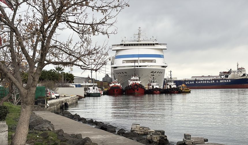 'Astoria Grande' kruvaziyeri Samsun'a geldi