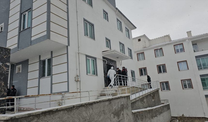Çorum'da karı-koca evlerinde silahla vurulmuş halde ölü bulundu