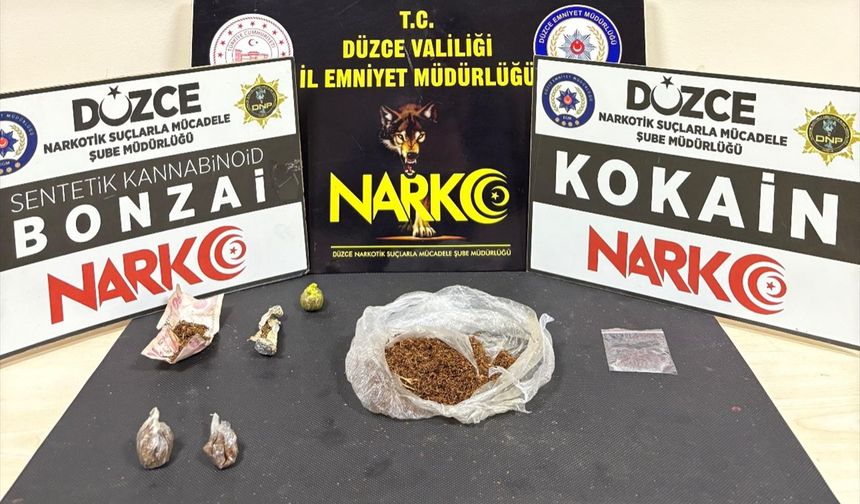 Düzce'de uyuşturucu operasyonunda 3 şüpheli yakalandı