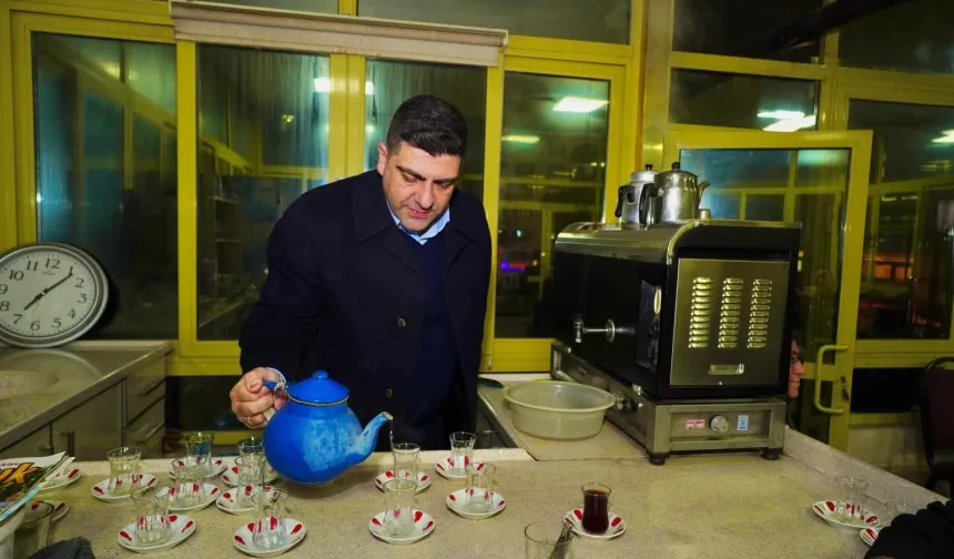 AK Parti Mardin İl Başkanı Mehmet Uncu'dan ramazanda samimi gönül dokunuşu