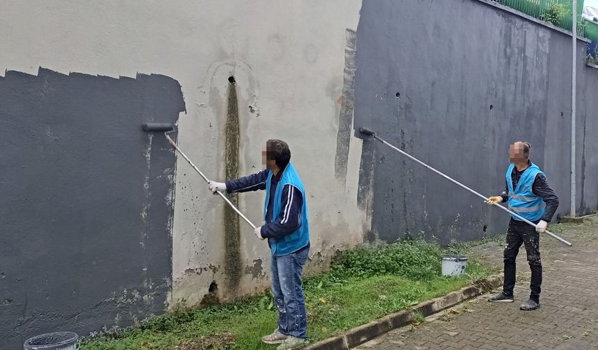 KAMU BİNALARI YÜKÜMLÜLERLE YENİLENİYOR