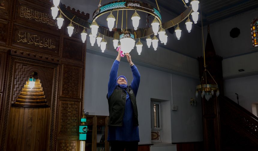Taşköprü'de ramazan öncesi camilerde temizlik yapıldı