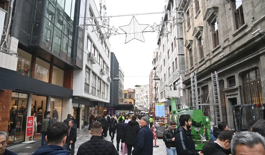 Trabzon'da Uzun Sokak Cephe Sağlıklaştırma Projesi sürüyor