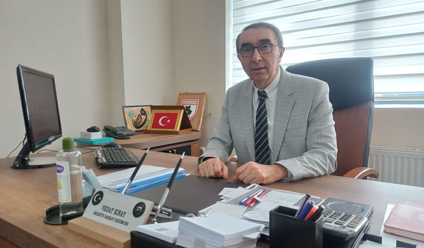 Vezirköprü Belediye Başkan Yardımcısı Vedat Kınay emekliye ayrıldı