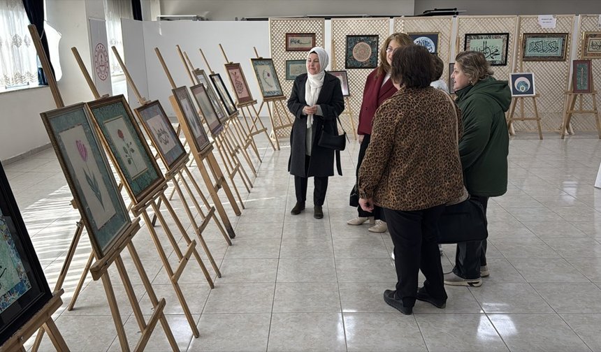 Karabük'te Hz. Muhammed'in doğumunun 1500. yılı anısına sergi açıldı