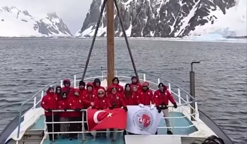 Türk bilim insanları Antarktika'dan döndü... 15. Ulusal Bilim Antarktika Seferi tamamlandı